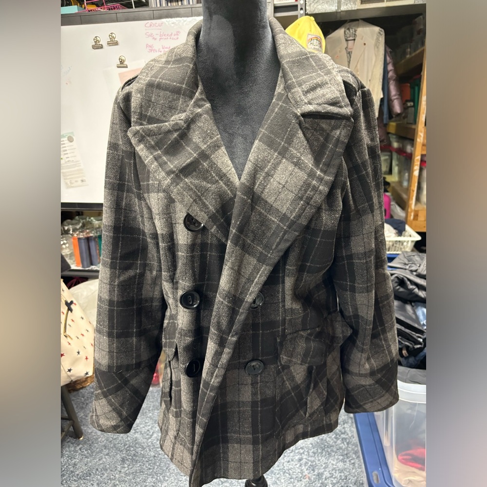 Urban Republic. Women’s coat. Size XL